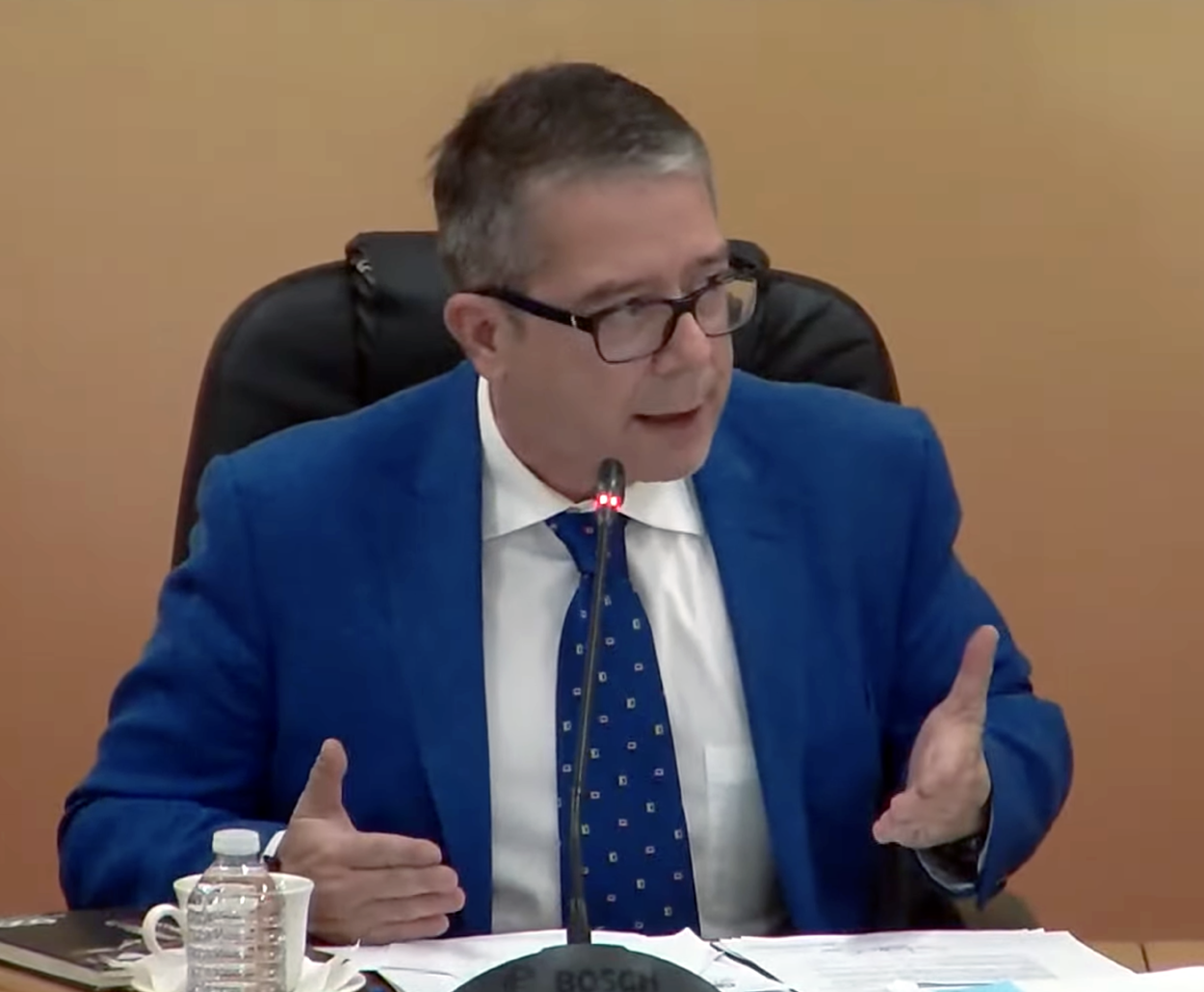 El presidente del SPR, Jenaro Villamil Rodríguez, participa  en el Foro 23 del Parlamento Abierto sobre la Reforma Eléctrica.